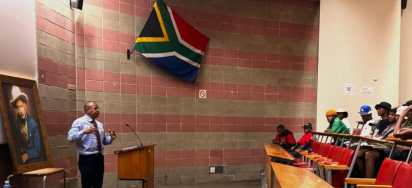 Conversatorio-de-Sandino-en-Sudafrica-1