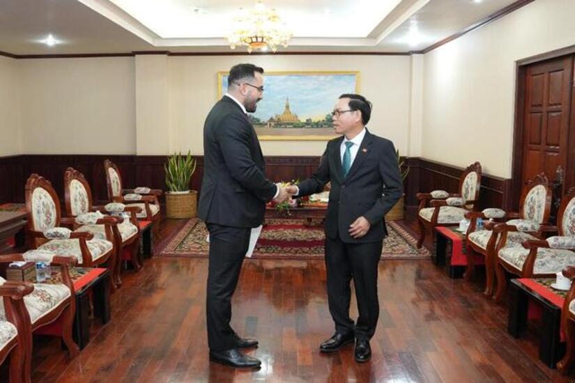 Mario-Armengol-en-Laos-5