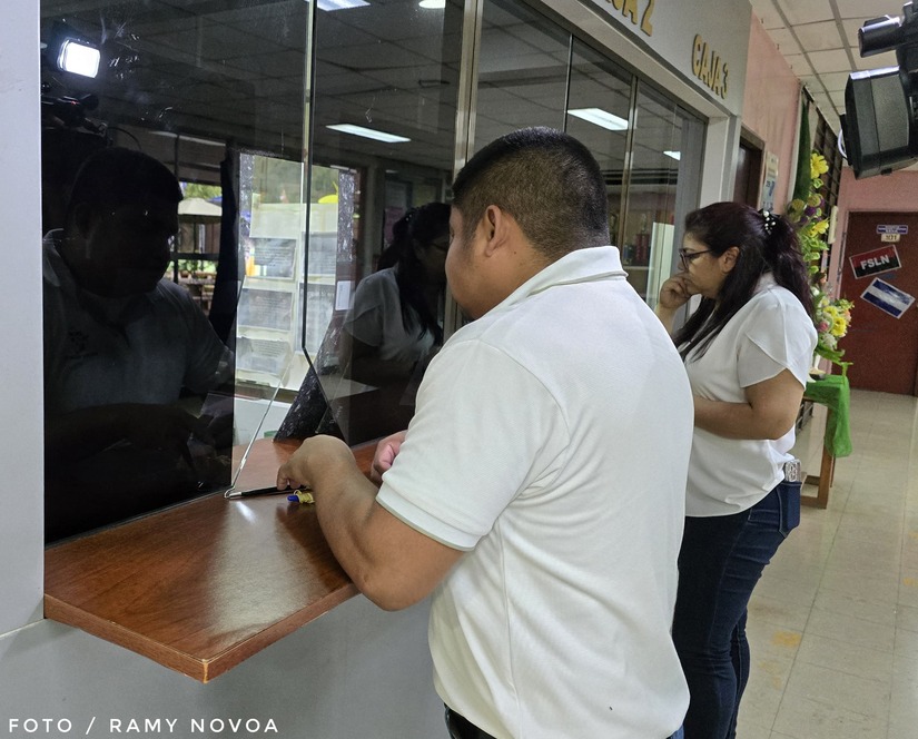 Pago-a-Trabajadores-del-Minsa-14