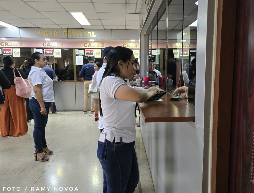 Pago-a-Trabajadores-del-Minsa-9