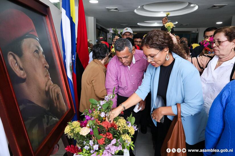 Asamblea-Nacional-rinde-homenaje-al-comandante-Hugo-Chavez-5