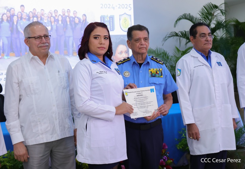 Graduacion-Medicos-Policia-Nacional-14