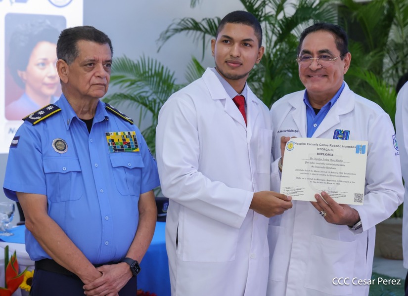 Graduacion-Medicos-Policia-Nacional-21