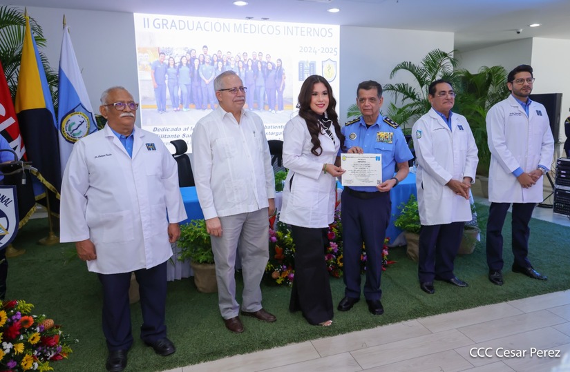 Graduacion-Medicos-Policia-Nacional-26