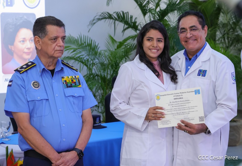 Graduacion-Medicos-Policia-Nacional-30