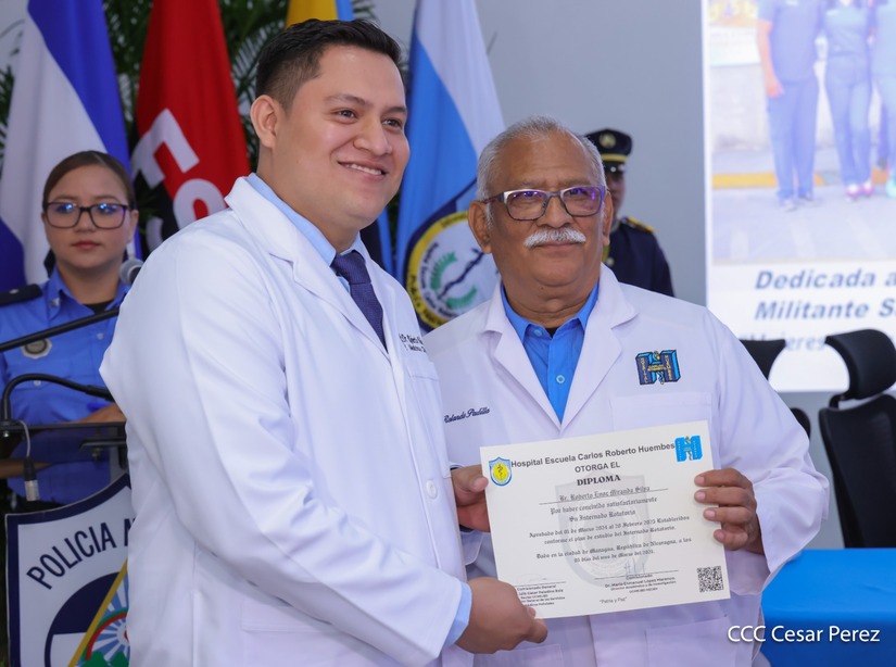 Graduacion-Medicos-Policia-Nacional-32