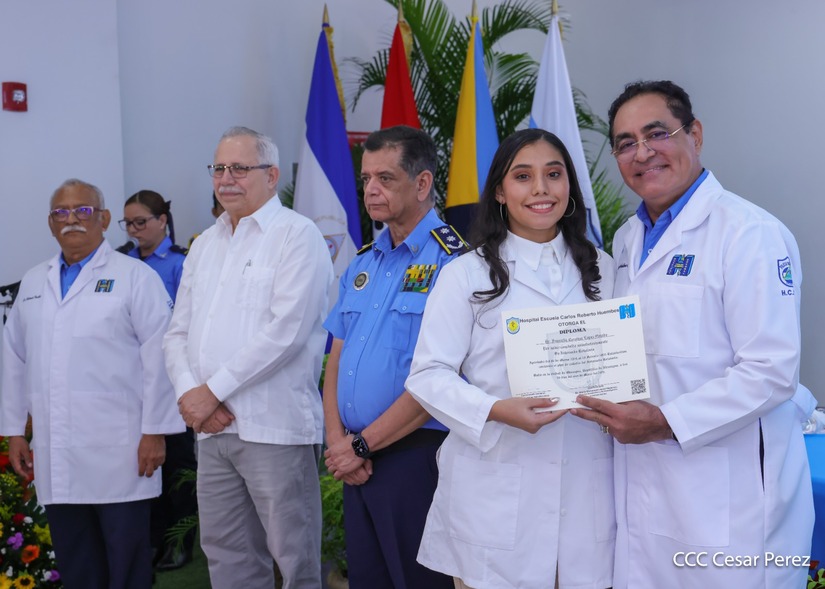 Graduacion-Medicos-Policia-Nacional-40