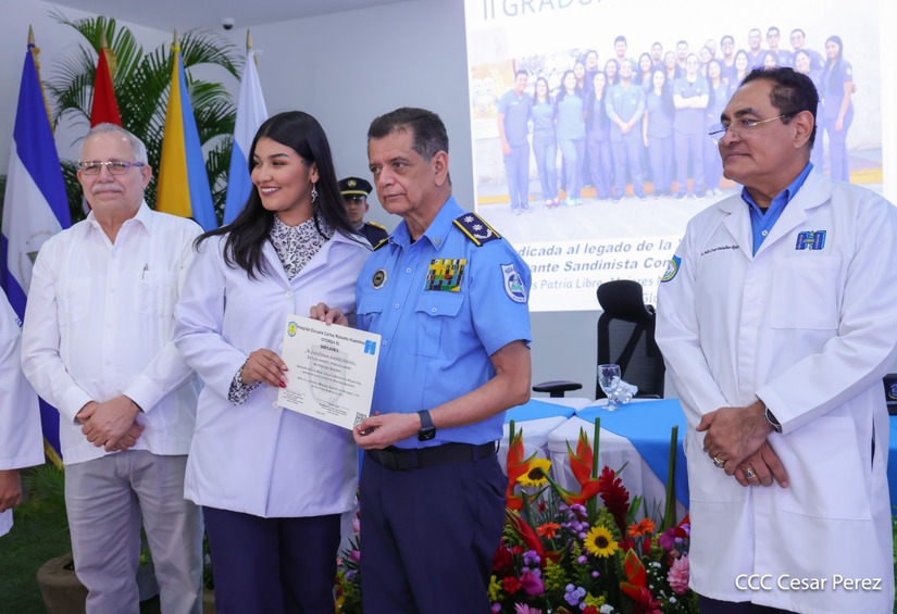 Graduacion-Medicos-Policia-Nacional-41