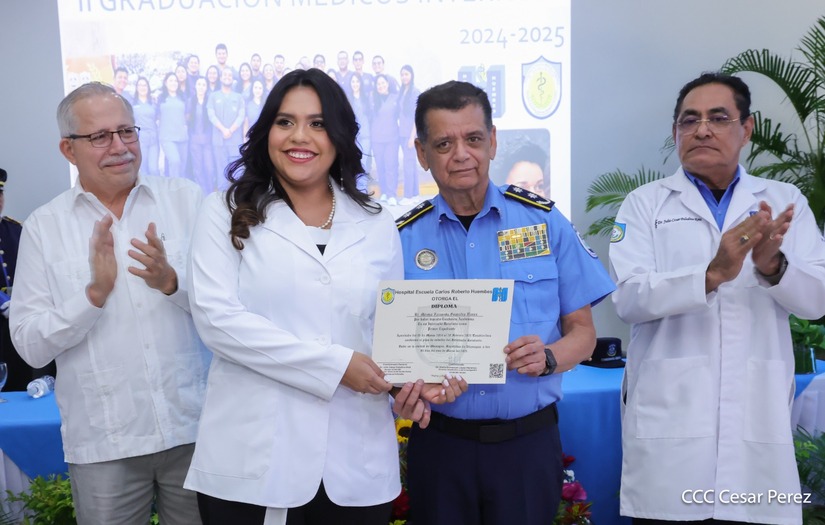 Graduacion-Medicos-Policia-Nacional-8