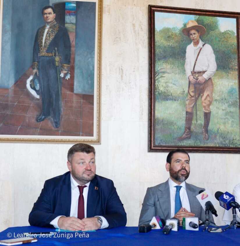 Visita-del-Embajador-de-Bielorrusia-al-TNRD-13