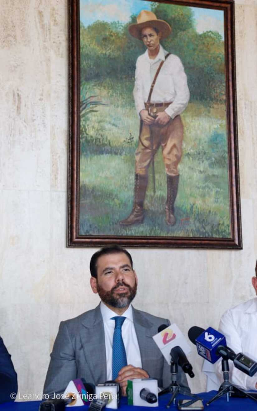 Visita-del-Embajador-de-Bielorrusia-al-TNRD-16