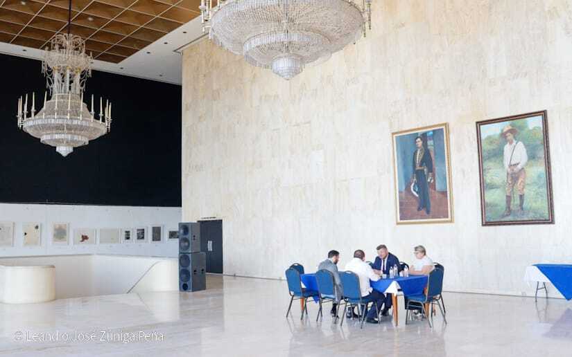 Visita-del-Embajador-de-Bielorrusia-al-TNRD-29