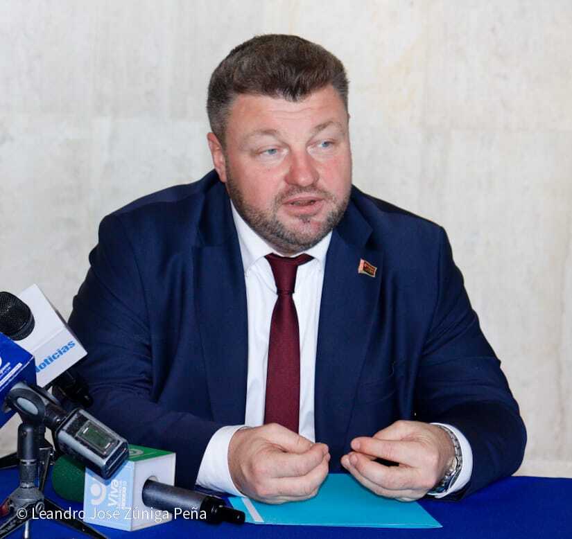 Visita-del-Embajador-de-Bielorrusia-al-TNRD-5