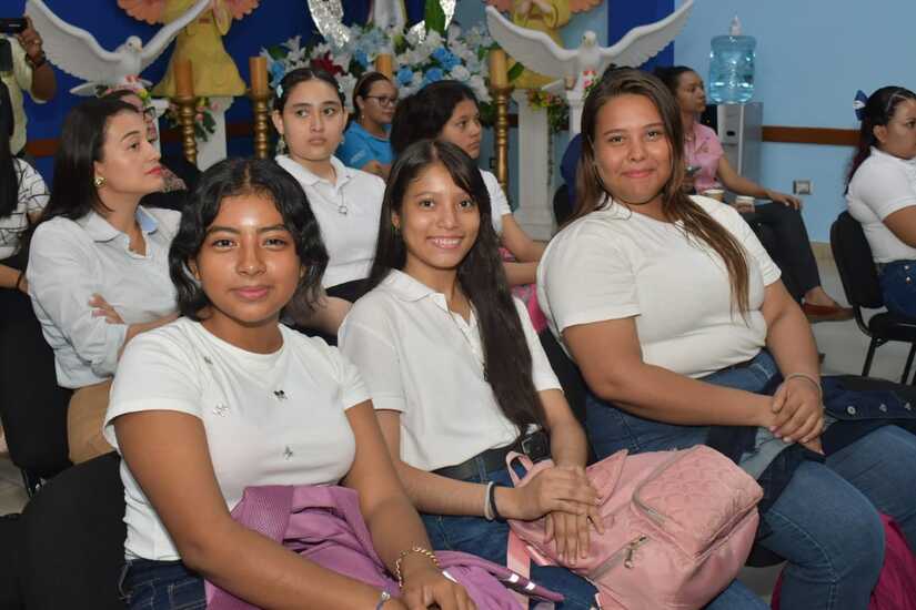 Encuentro-de-mujeres-sistema-educativo-5