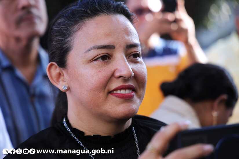 Exposicion-artistica-en-homenaje-a-Dia-Internacional-de-la-Mujer-12