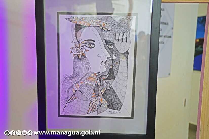 Exposicion-artistica-en-homenaje-a-Dia-Internacional-de-la-Mujer-14