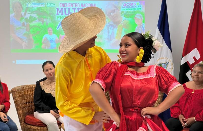 INTA-en-Encuentro-con-Mujeres-Productoras-3