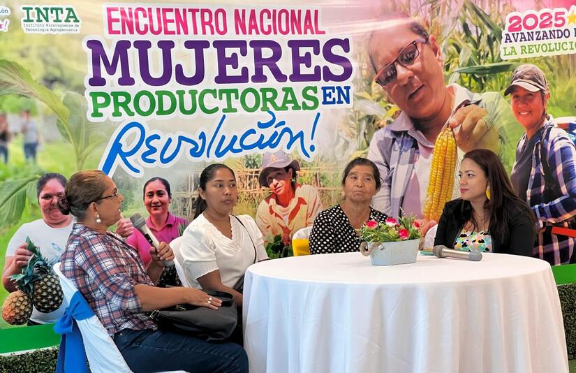INTA-en-Encuentro-con-Mujeres-Productoras-6