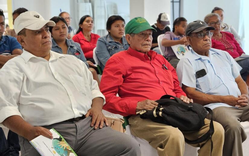 El-Instituto-Nicaraguense-de-Tecnologia-Agropecuaria,-INTA,-en-el-Auditorio-Maria-Castil-del-INTA-Central,-Managua,-realizo-Foro-Nacional-sobre-Manejo-Sanitario-y-Bienestar-animal-en-granjas-porcinas-2