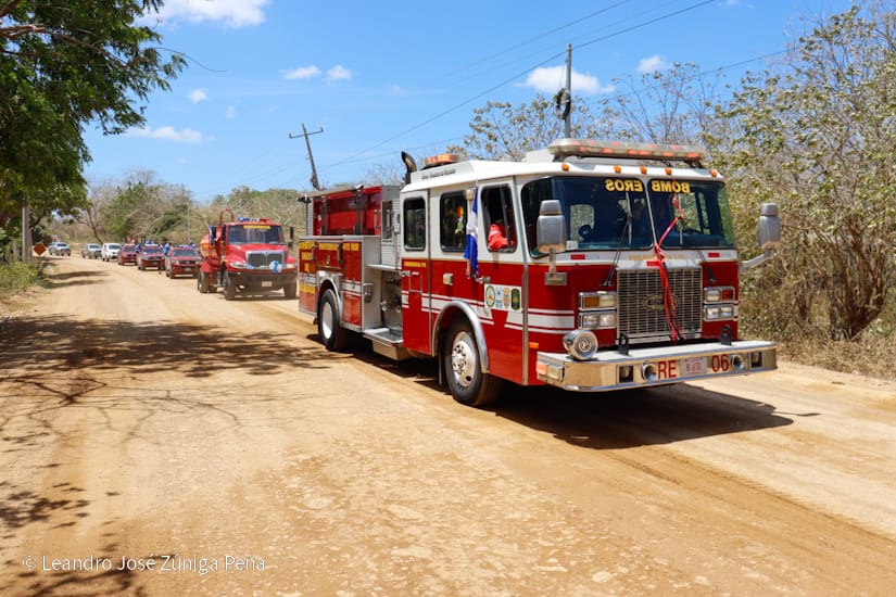 BOMBEROS44