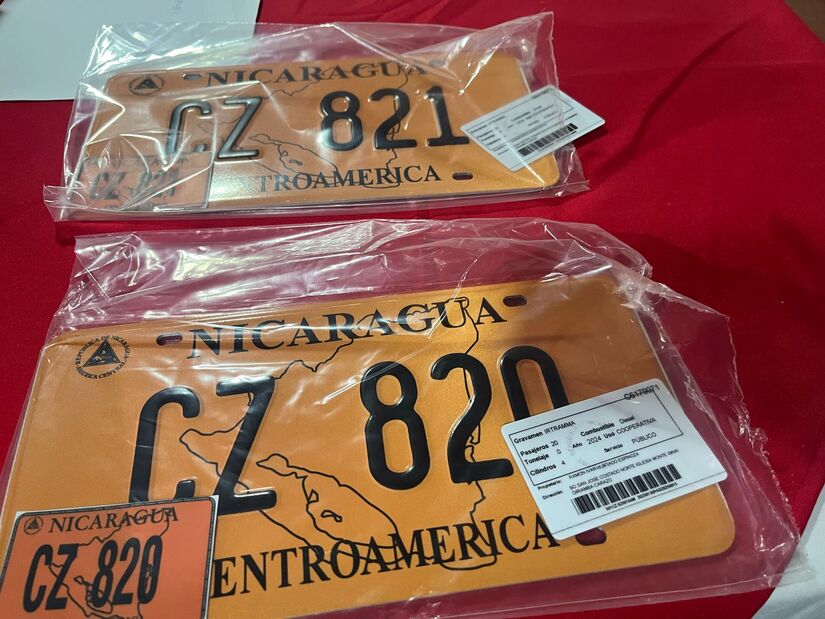 Buses-Yutong-para-Carazo-10