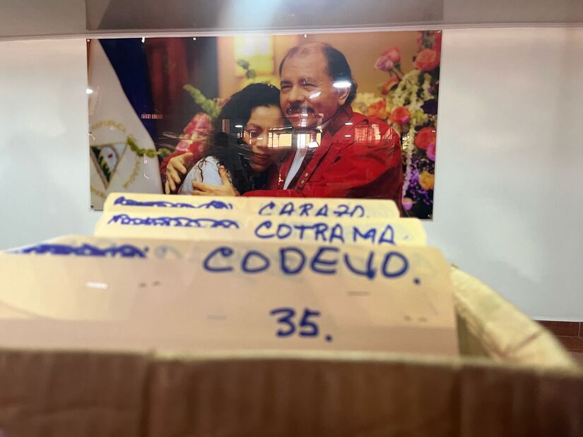 Buses-Yutong-para-Carazo-8