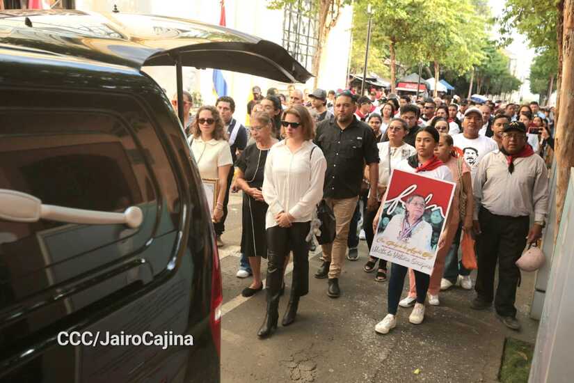 Companera-Gladys-Baez-13