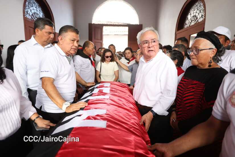 Companera-Gladys-Baez-16