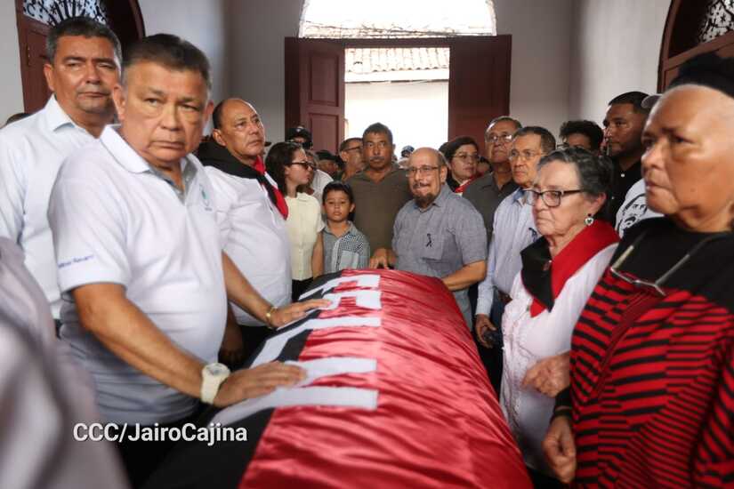 Companera-Gladys-Baez-17