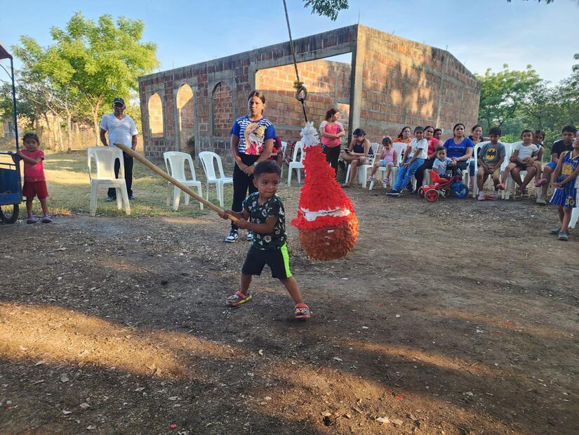 FESTIVAL-DEPARTAMENTAL-DE-LOS-MIMADOS-8