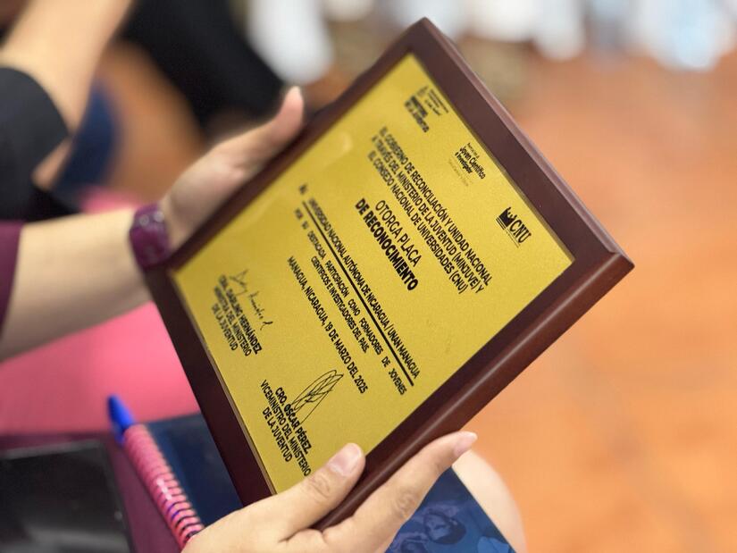 Joven-Cientifico-e-Innovador-23