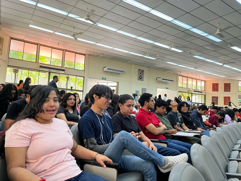 Universidad-Nacional-Casimiro-Sotelo-5