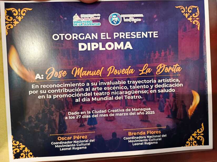 Reconocimiento-a-teatristas--(12)