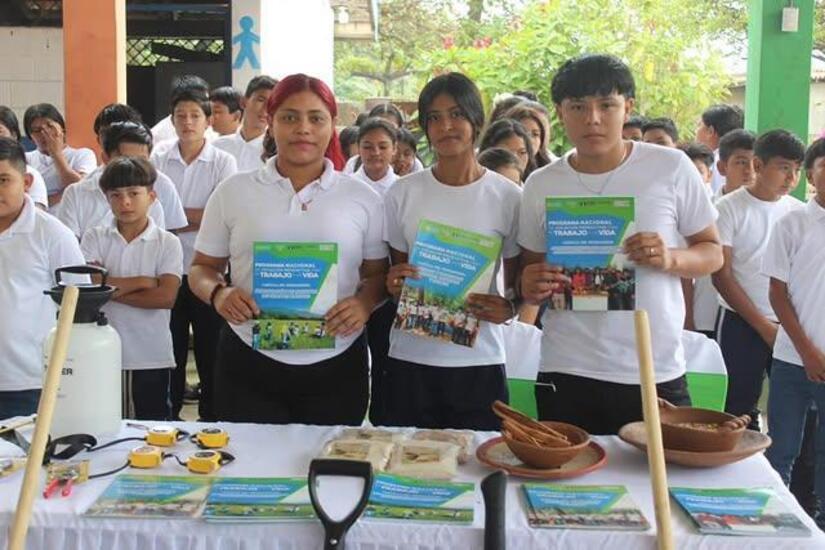 Estrategia-Nacional-de-Educacion--7