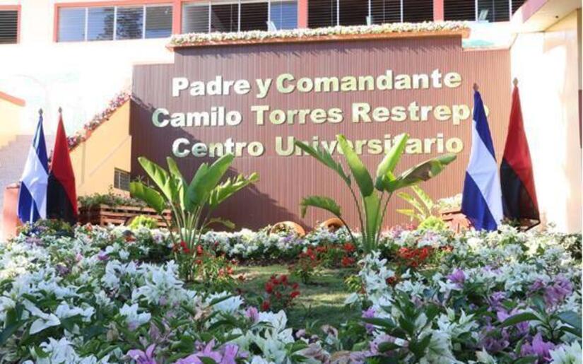 Centro-Universitario-Padre-y-Comandante-Camilo-Torres-Restrepo-11