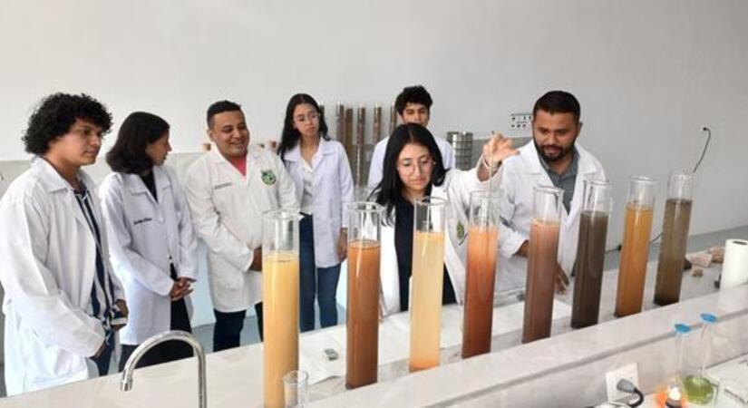 Centro-Universitario-Padre-y-Comandante-Camilo-Torres-Restrepo-14