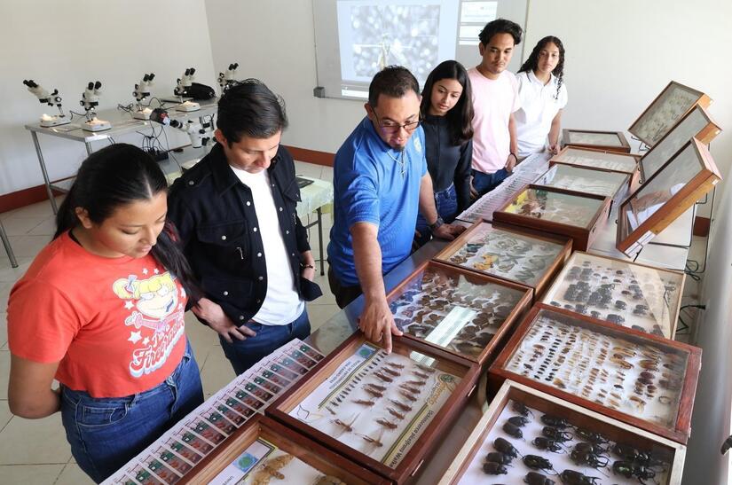 Centro-Universitario-Padre-y-Comandante-Camilo-Torres-Restrepo-23