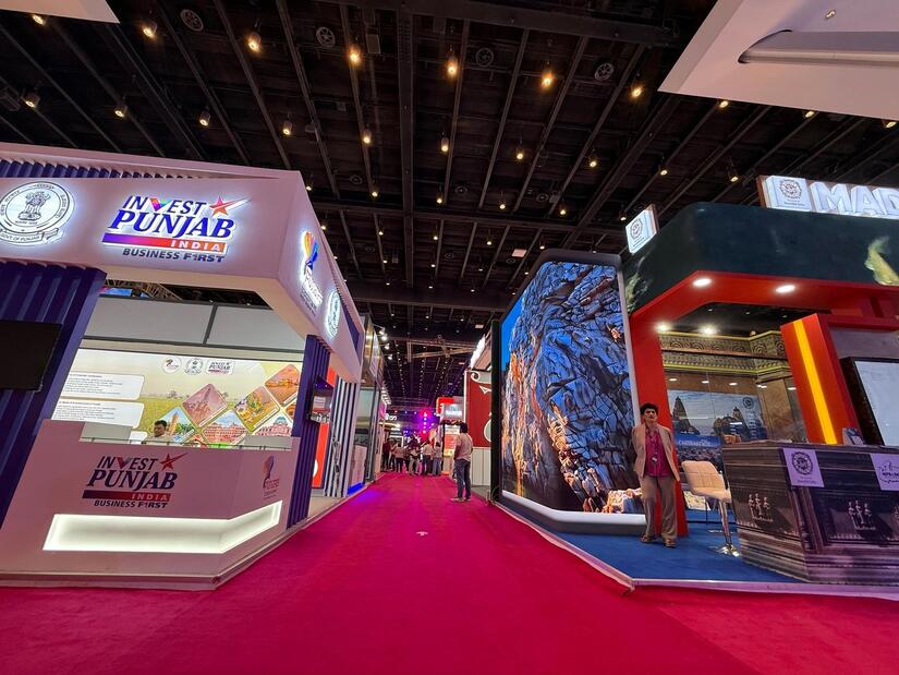 Cumbre-Mundial-Audiovisual-y-de-Entretenimiento---WAVES-2025-4