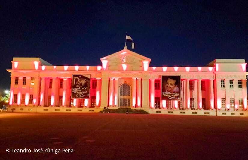 PLAZA-DE-LA-REVOLUCION--(3)