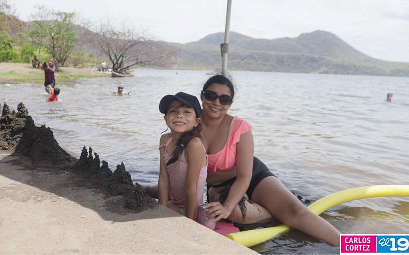 Laguna-de-Xiloa--(1)