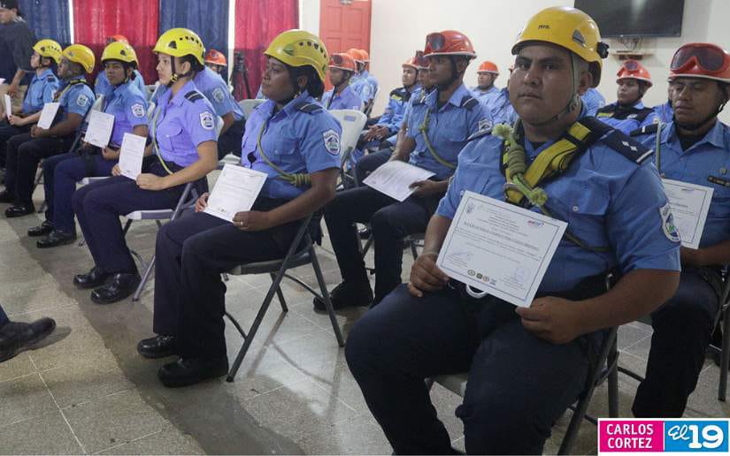 Bomberos-Unidos-de-Nicaragua-11