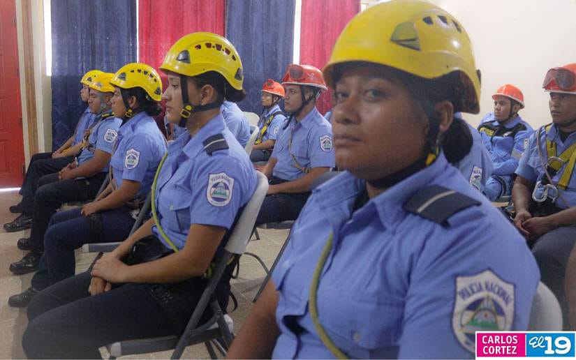 Bomberos-Unidos-de-Nicaragua-19