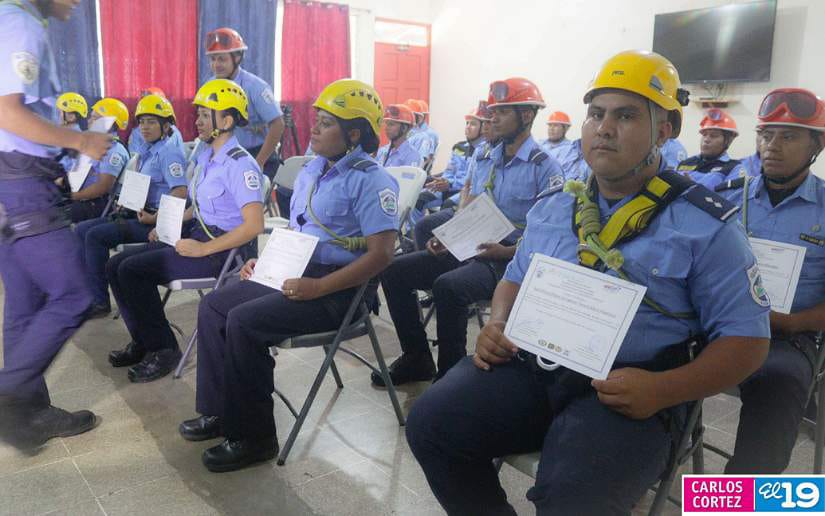 Bomberos-Unidos-de-Nicaragua-7