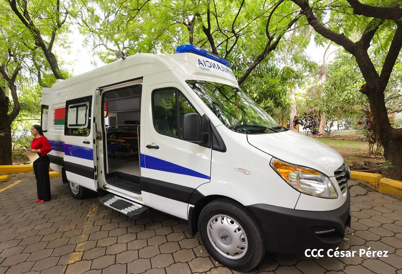 AMBULANCIA14