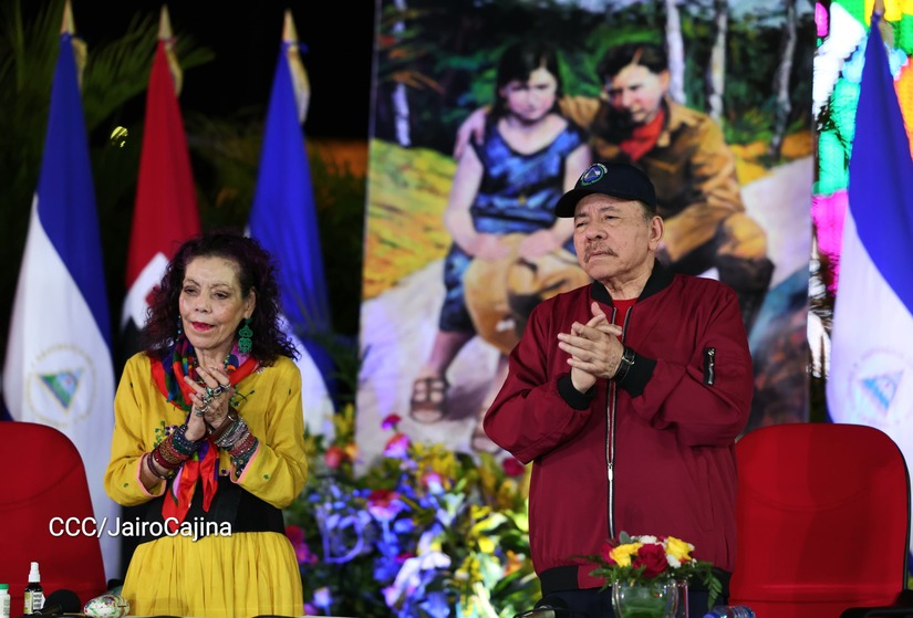 Entrega-de-autobuses-chinos-10