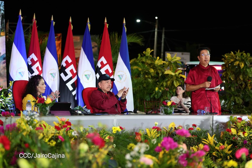 Entrega-de-autobuses-chinos-32-(1)