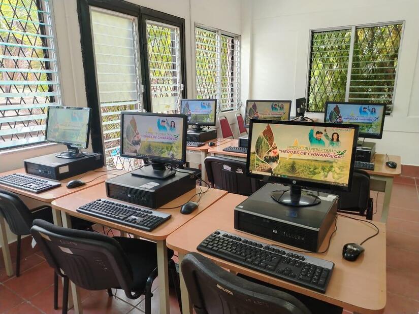 Centro-Universitario-Agropecuario-y-de-Agroexportacion--Heroes-de-Chinandega--6