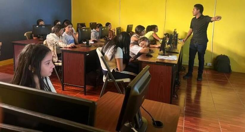 Escuelas-Municipales-de-Oficio-8