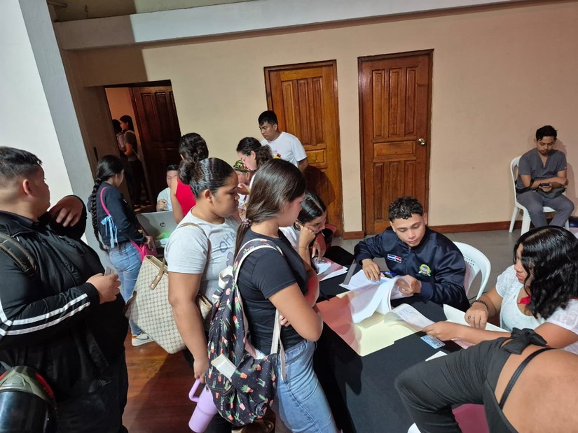 Becas-para-el-Pueblo-4