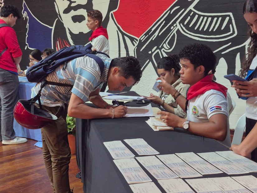 Becas-para-el-Pueblo-7